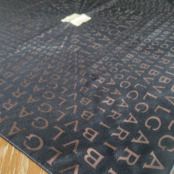 Authentic Bvlgari Scarf - Picture 8 of 9